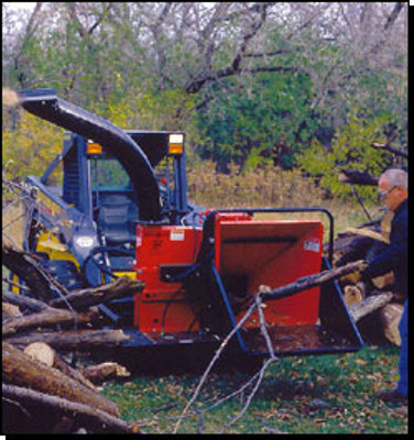SE800 Skid Steer Chipper Attachment High Flow (8" dia Material) SE800 Skid Steer Chipper Attachment High Flow (8" dia Material)