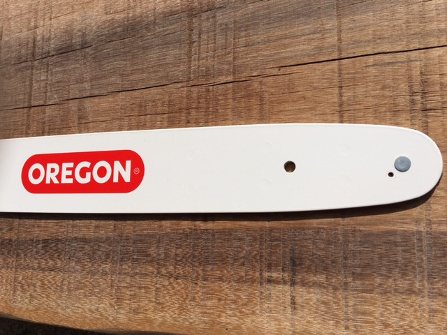 Oregon Single Rivet Chainsaw Bar, 12 Inch, 3/8 Mini / Picco 0.050