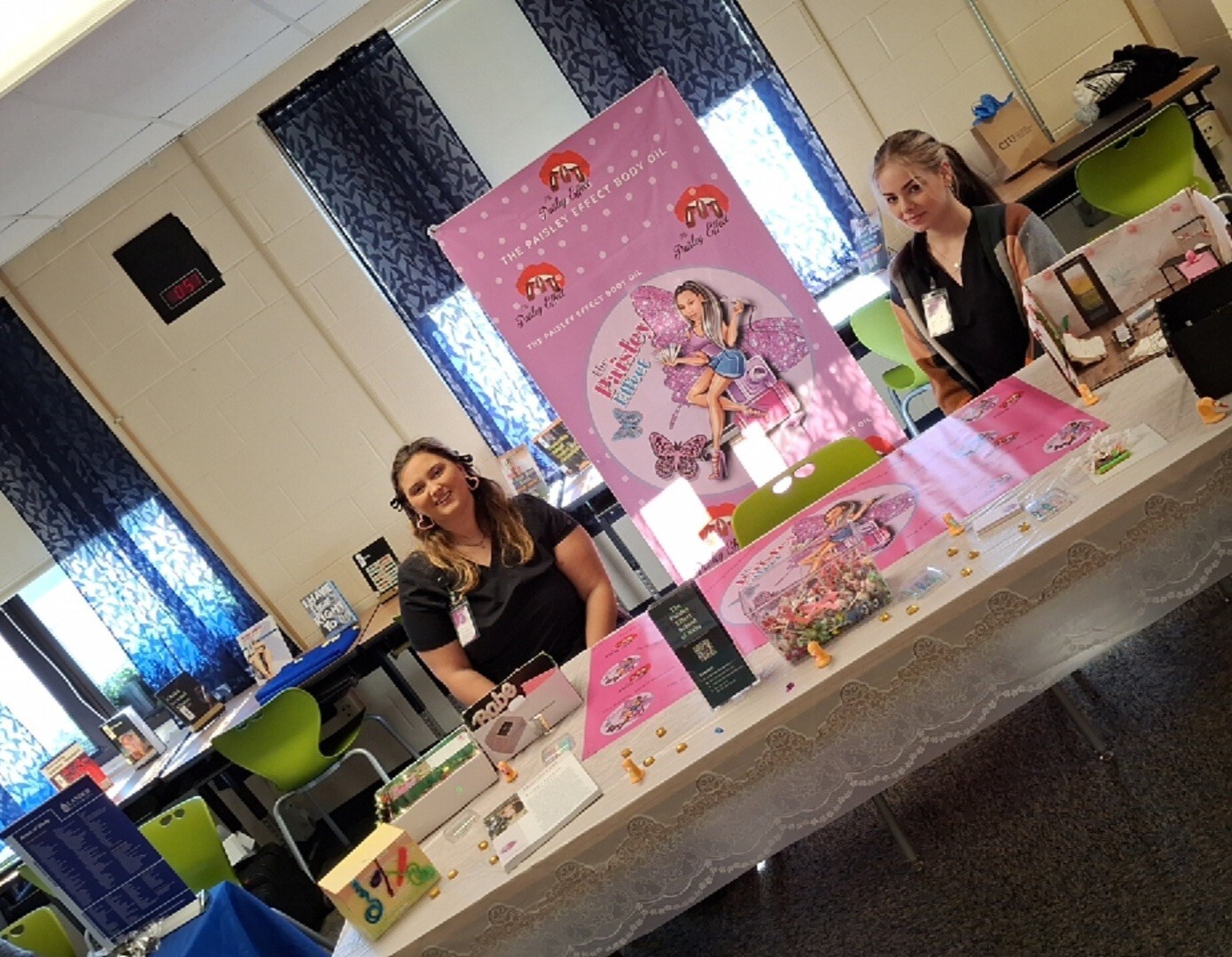 nail school networking opportunities