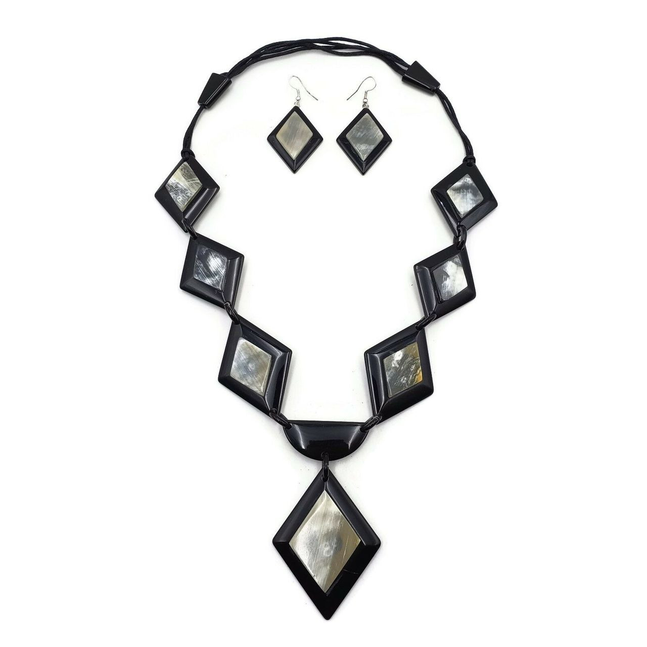 Hira Buffalo Horn Necklace and Earring Set