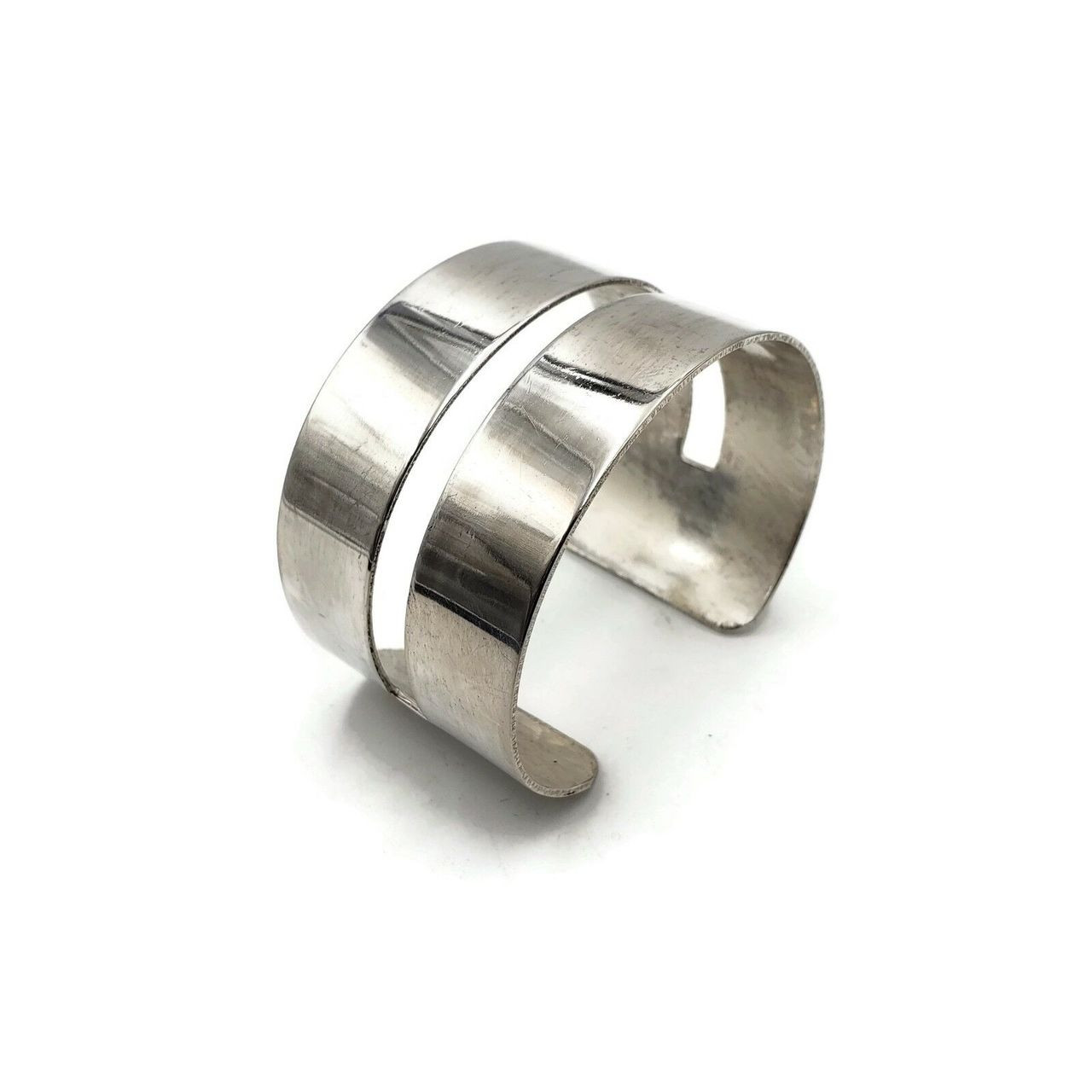 Izara Simple Double Band Brass Cuff | Silver
