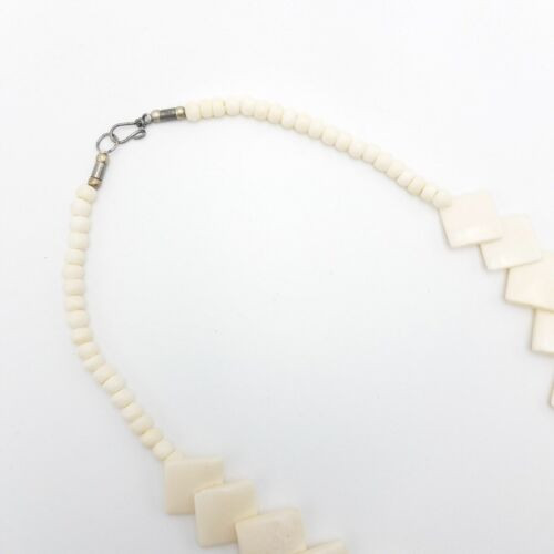 Bone Beads Necklace Pendant Diamond Shape 
