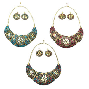 Neelah Crescent Necklace & Earrings Set