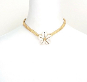 Tara Cowrie Shell Pendant Hemp Choker 