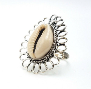 Natural Cowrie Shell Finger Ring Boho Surfer Beach Tribal Jewelry Silver Plated