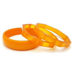 Peela Retro Style Orange Resin Bangle Set