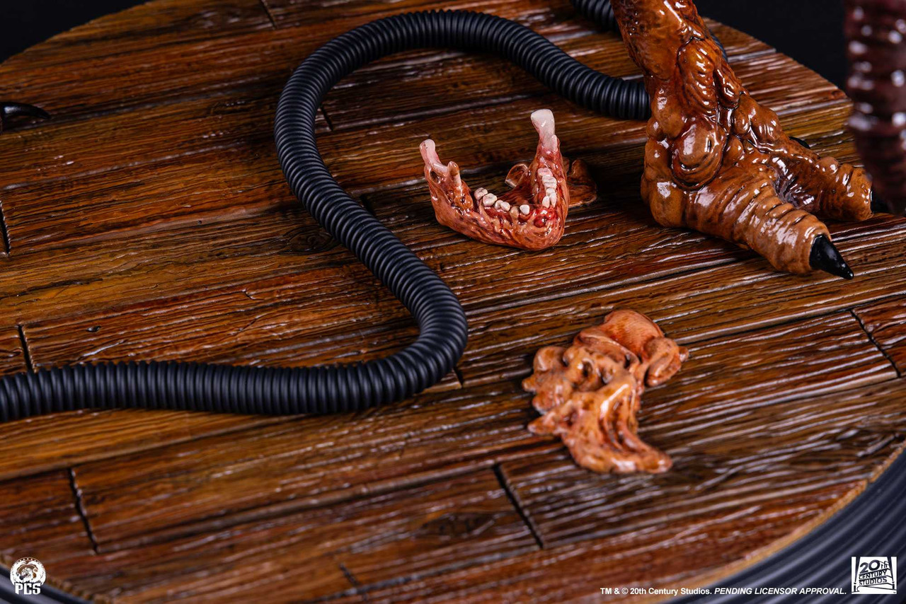 The Fly - 1:4 Scale Collectible Statue from PCS Collectibles