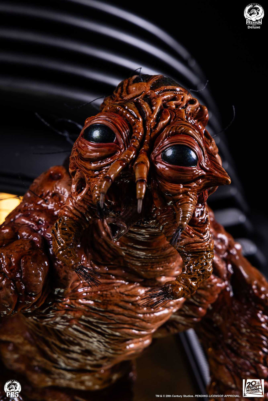 The Fly 1:4 Scale Deluxe Collectible Statue - PCS