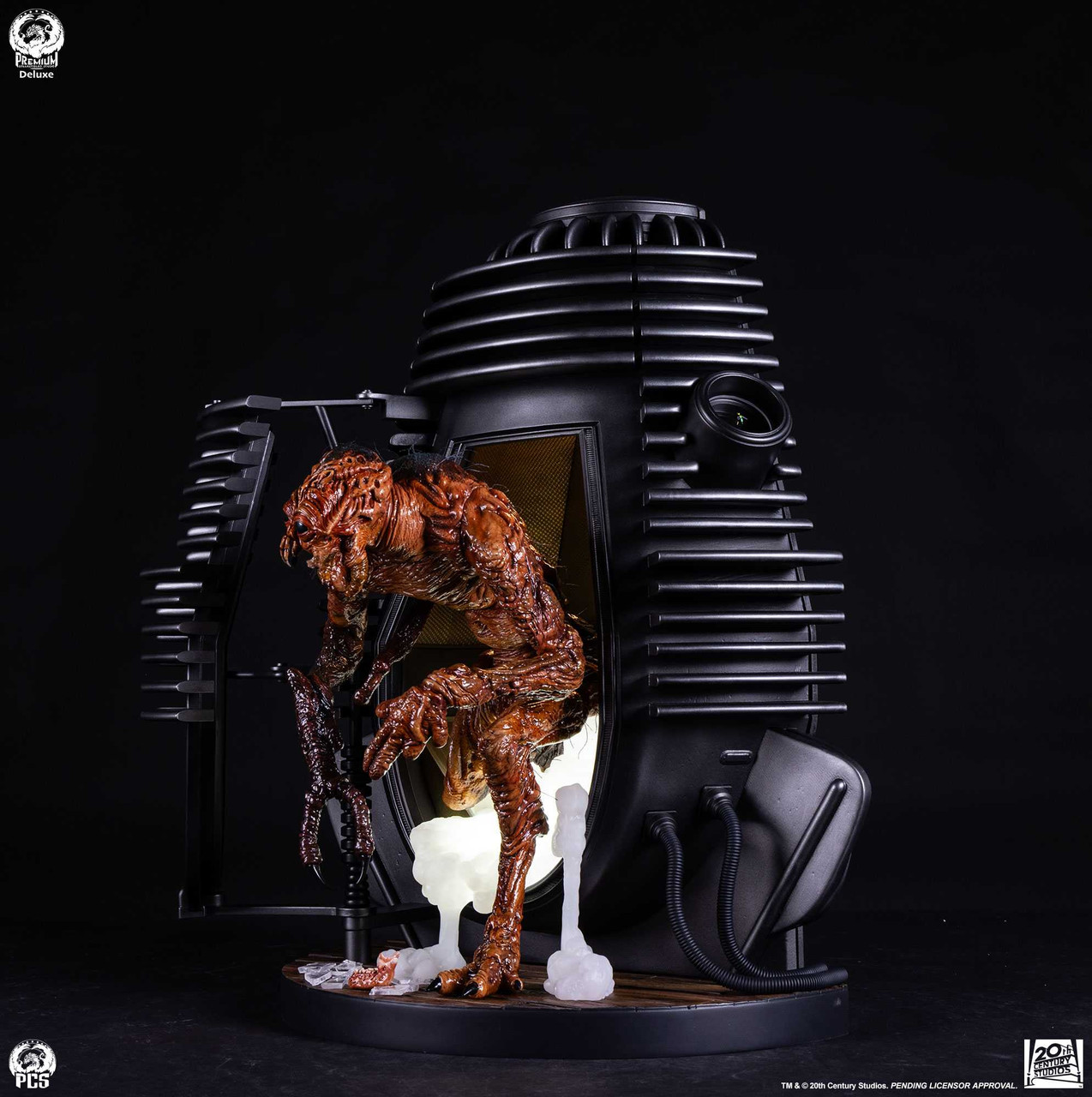 The Fly 1:4 Scale Deluxe Collectible Statue - PCS