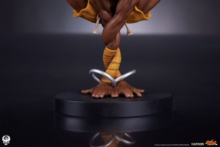 Akuma and Dhalsim - Street Jam Statue Set