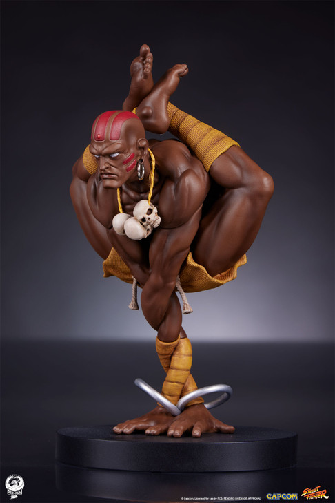 Akuma and Dhalsim - Street Jam Statue Set