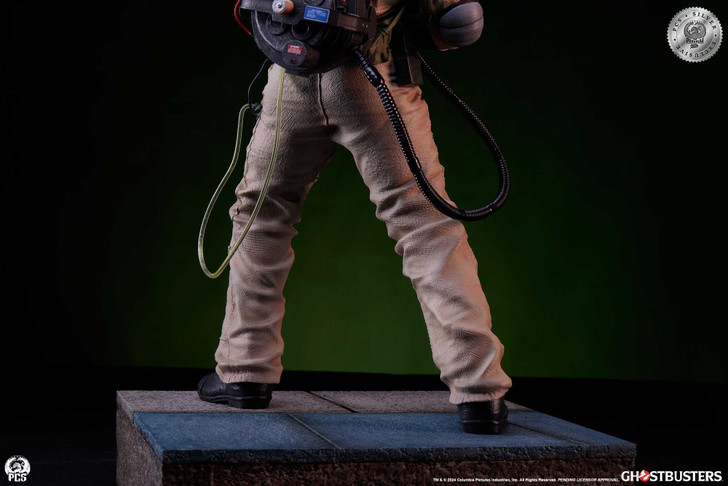 Peter Venkman - Silver Ex Premium Collectibles Studio (PCS) Ghostbusters Collectible Figure