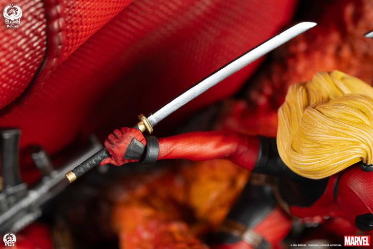 Deadpool - Fine Art Bust Deluxe Edition Premium Collectibles Studio (PCS) Marvel Collectible Figure