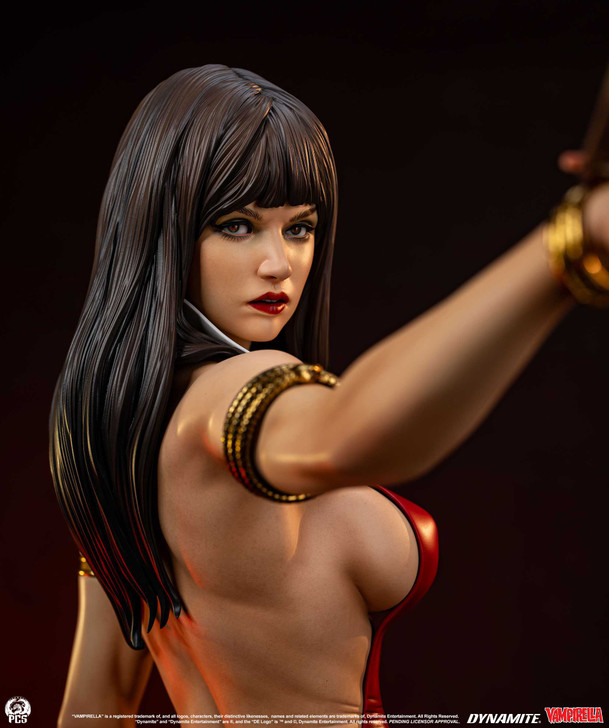 Vampirella - 1:2 Scale Statue Premium Collectibles Studio (PCS) Dynamite Collectible Figure