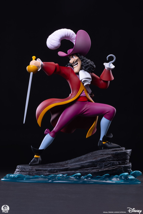 Captain Hook - 1:5 Scale Statue
