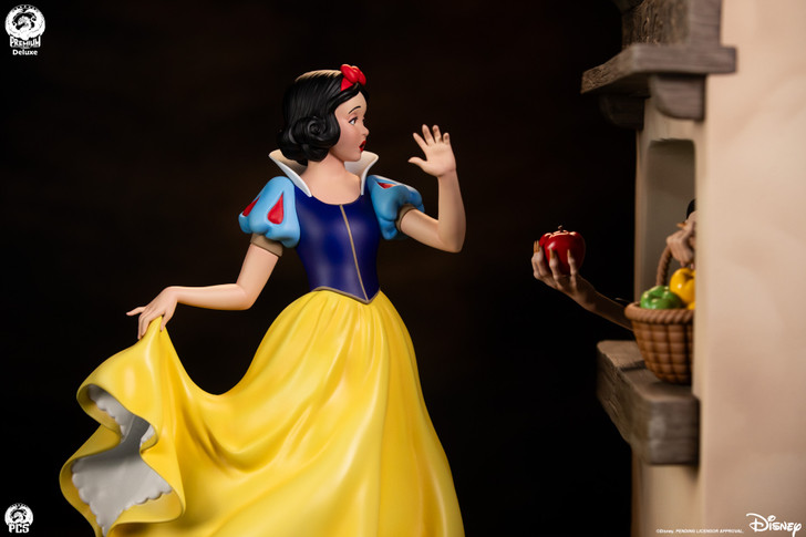 Snow White - 1:5 Scale Statue Deluxe