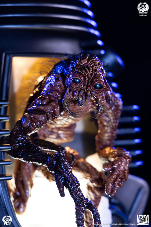 The Fly - 1:4 Scale Deluxe