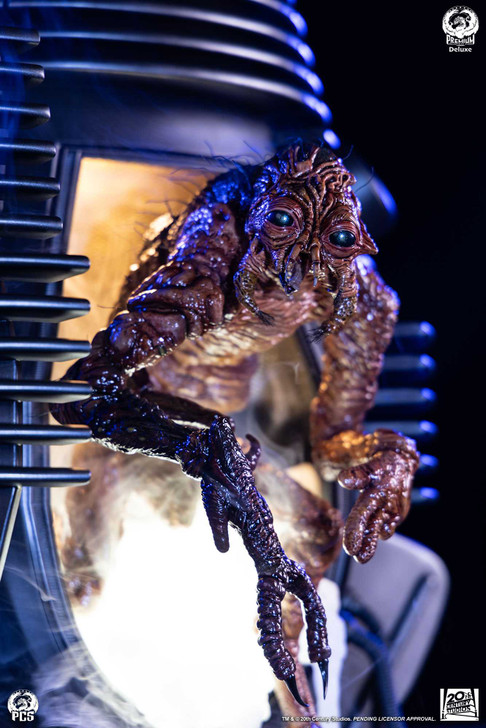 The Fly - 1:4 Scale Deluxe physical Premium Collectibles Studio