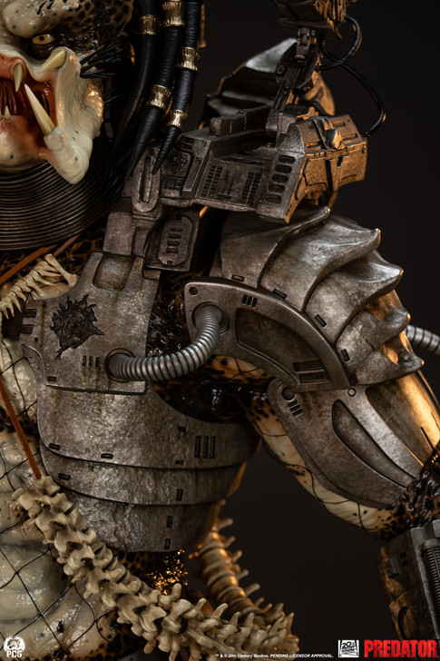 Predator - 1:2 Scale