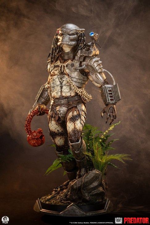 Predator - 1:2 Scale