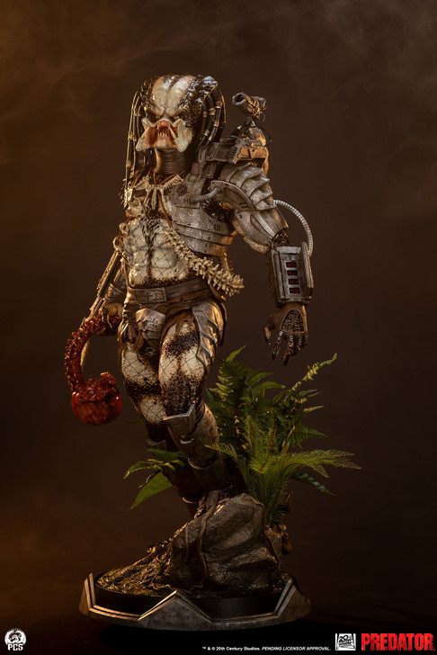Predator - 1:2 Scale