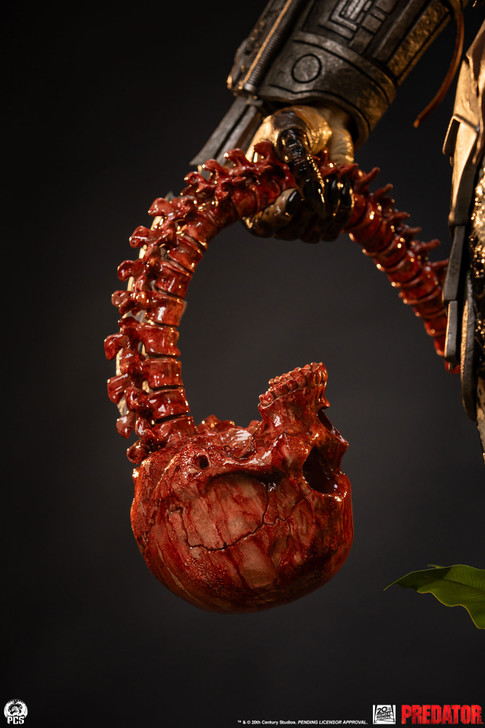 Predator - 1:2 Scale