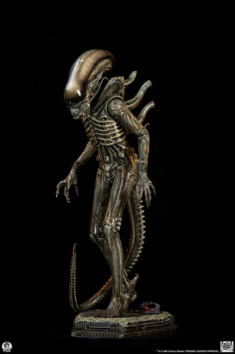 Big Chap - 1:2 Scale Statue