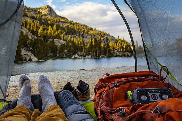 8 Pro Tips for Spending a Year Living Out of Your Backpack