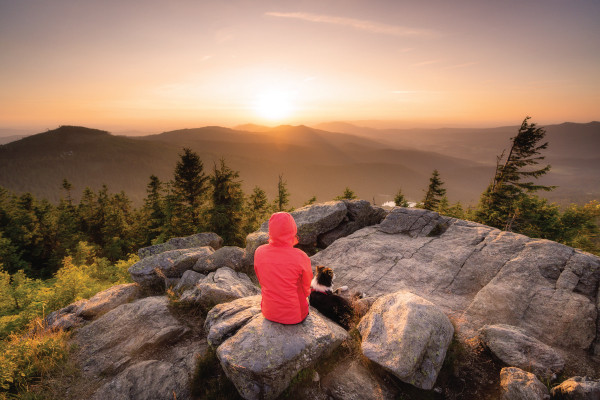 A Guide to Safe Outdoor Activities During the Coronavirus Pandemic