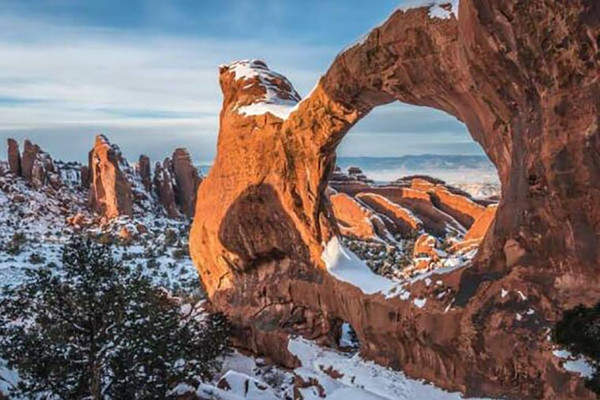 The Best Winter Hikes in Arches National Park