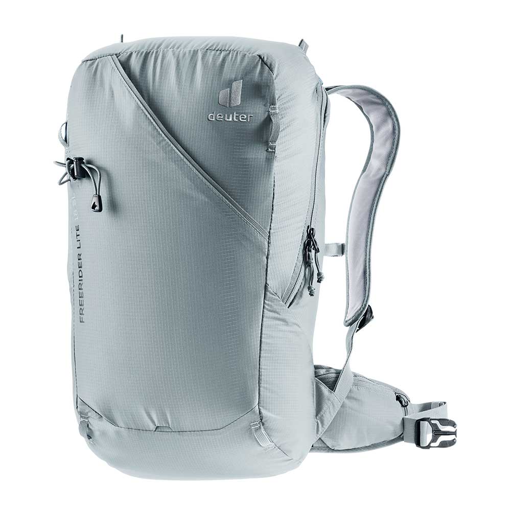 deuter backpack 18 Junior Childrens (18 L): Clothing, Shoes & Jewelry focused alpine enthusiasts looking for a super lightweight pack for short backcountry tours DEUTER ATTACK 18 SL MARINE-GRAPE