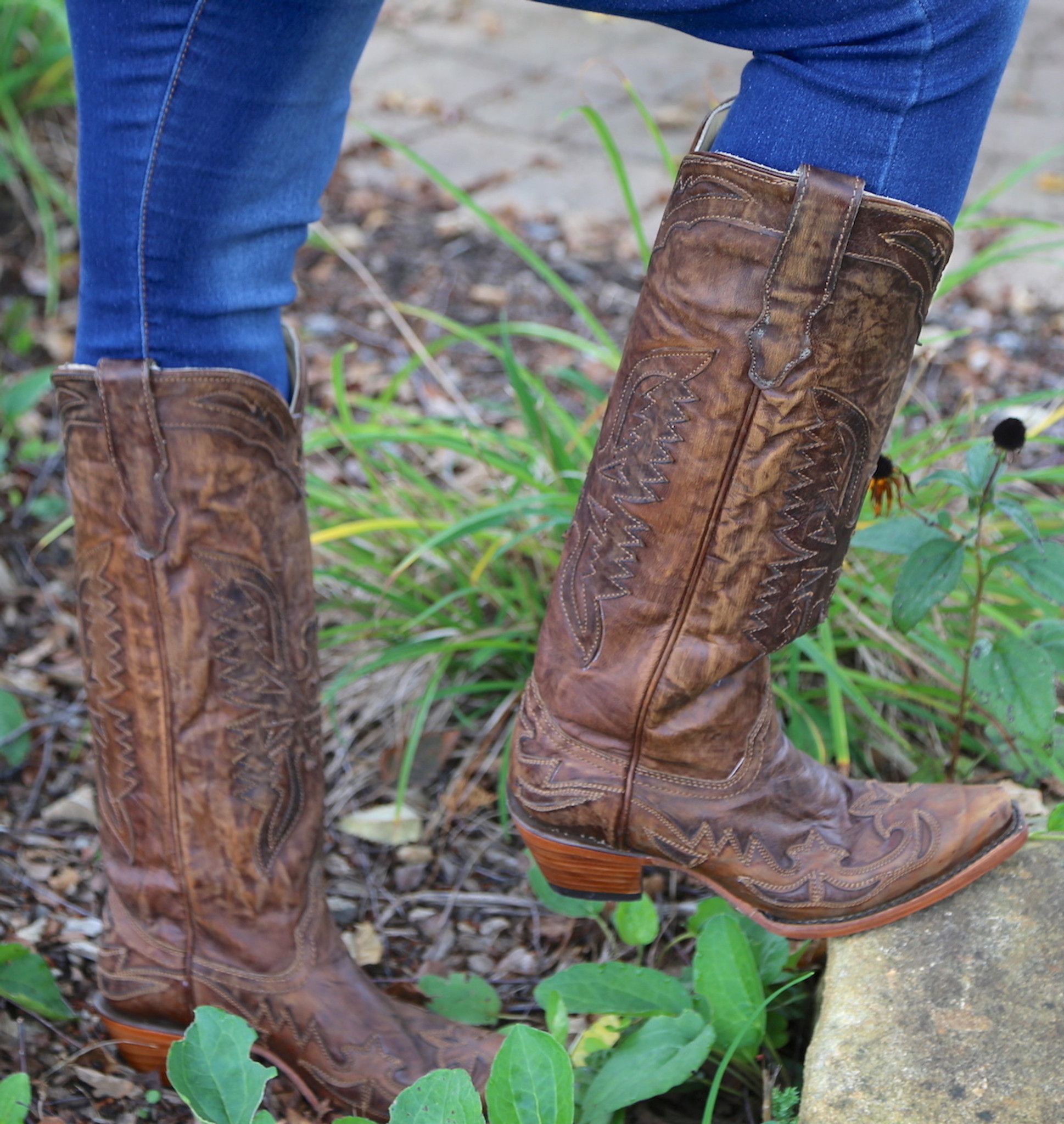 corral vintage cowboy boots