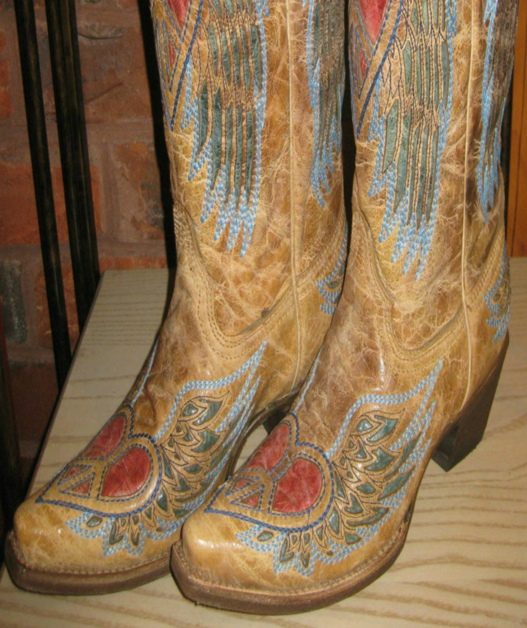 corral peace sign boots