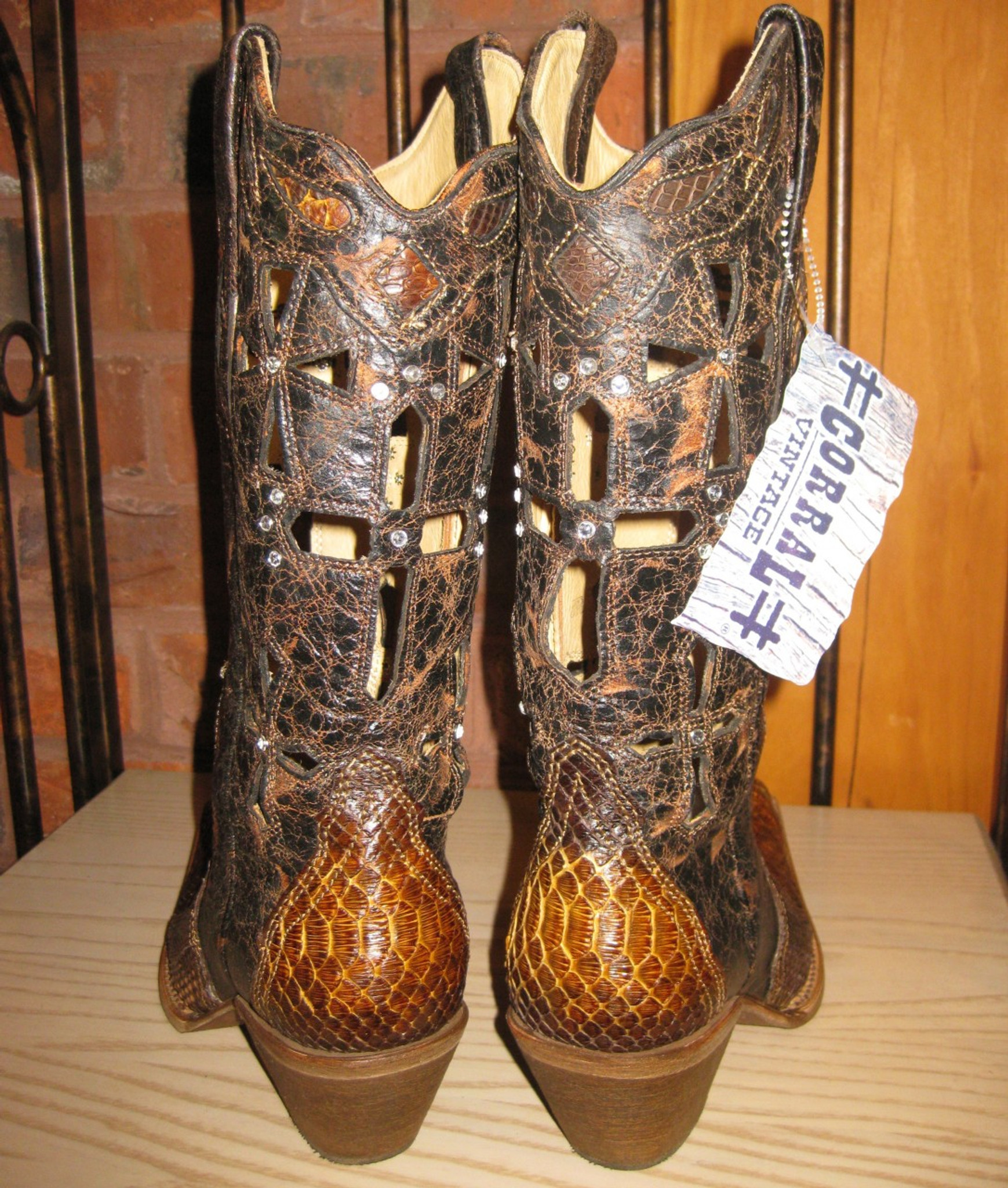 Corral Boots Musgo Python Cross 