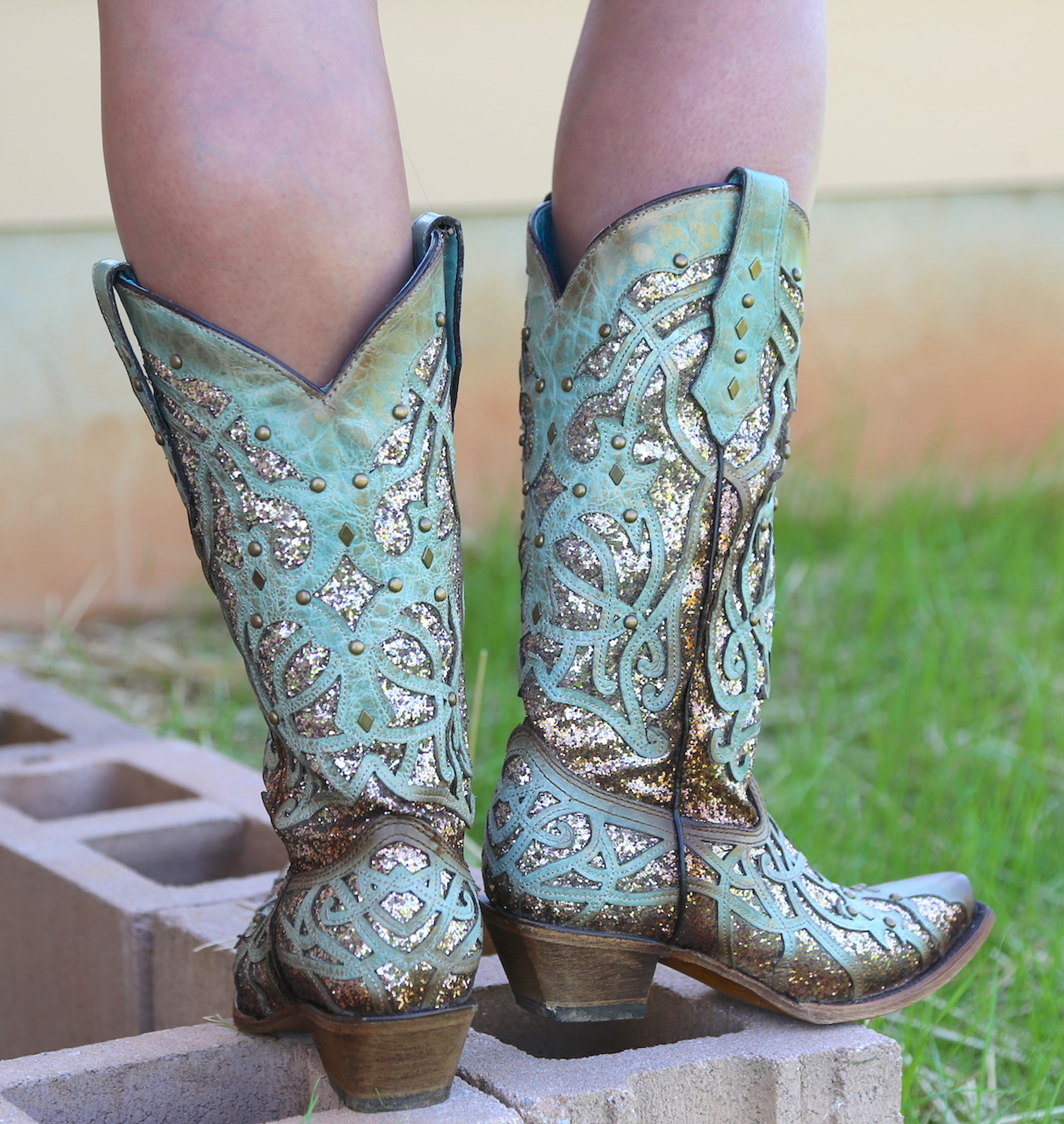 corral mint glitter inlay boots