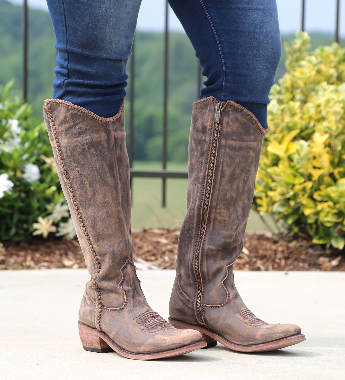 rattlesnake skin cowboy boots