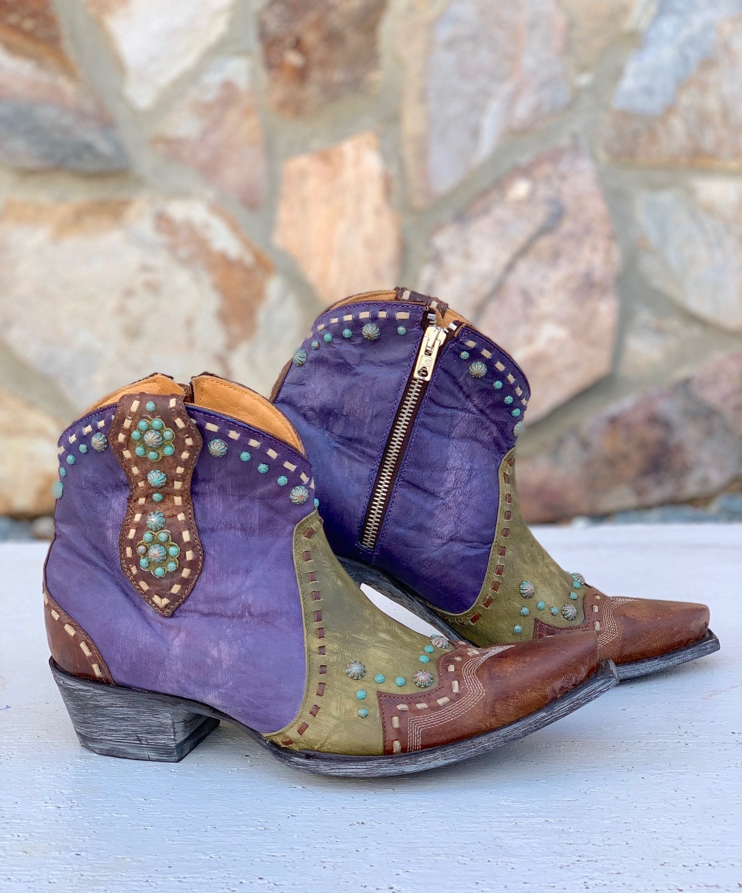 Old Gringo Cherrie Green Violet Brass BL3315-8