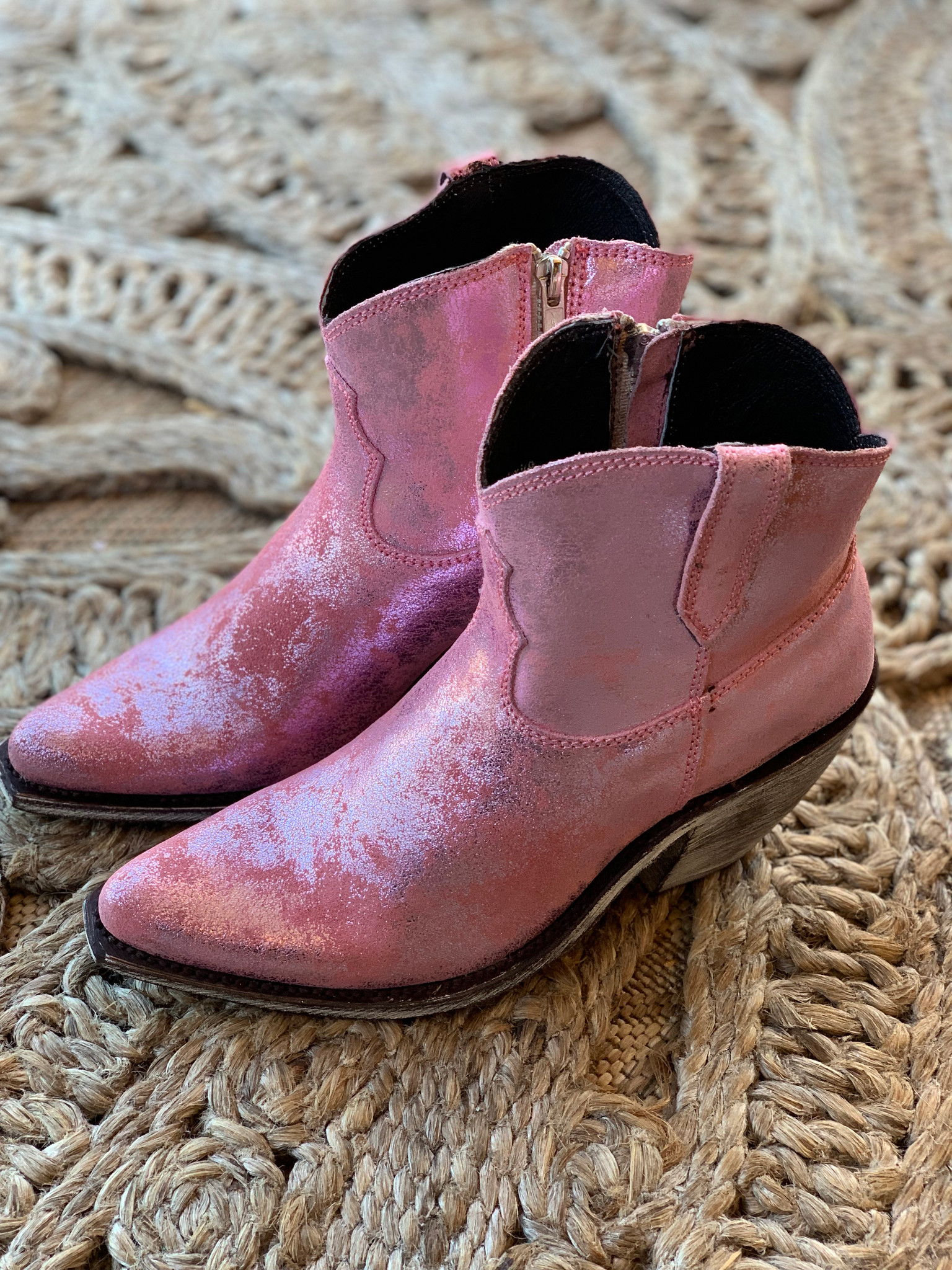 Liberty Black Allie Fuchsia LB712988
