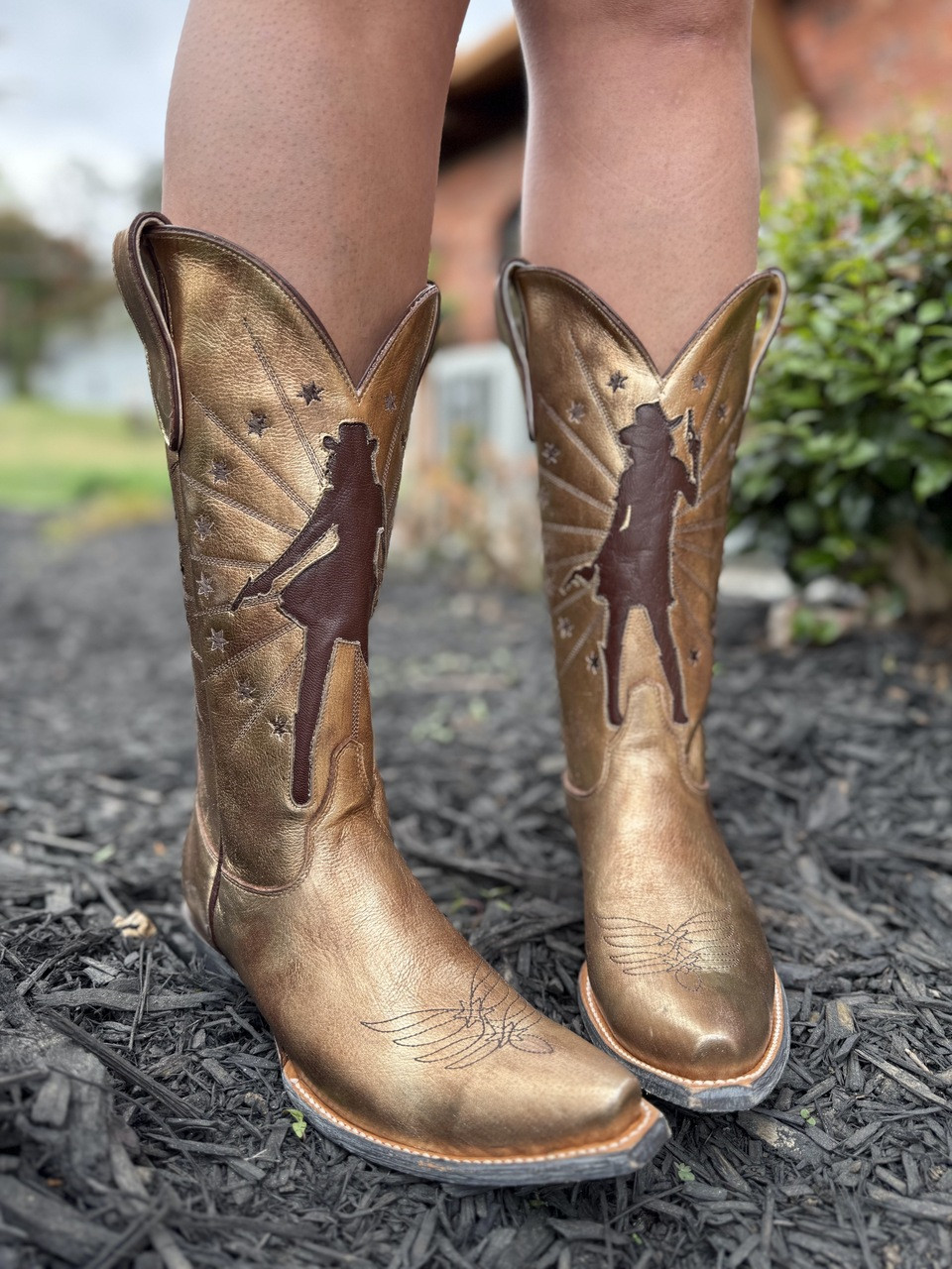 Yippee by Old Gringo Bandidas Bronze YL659-11