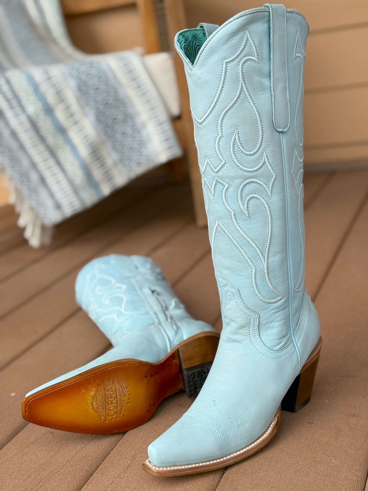 Corral Baby Blue Embroidery Tall Top Z5254