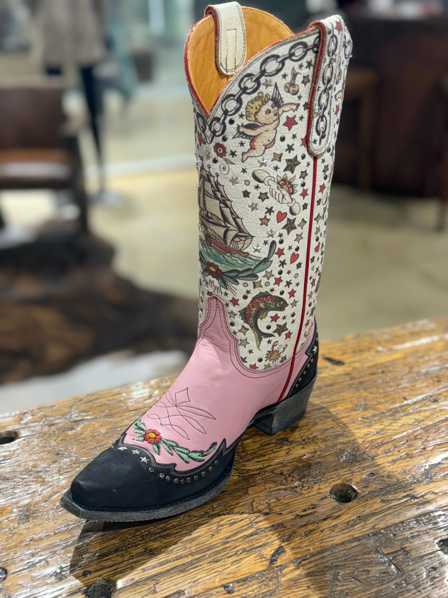 Old Gringo Marina Crackled White Pink L4072-1