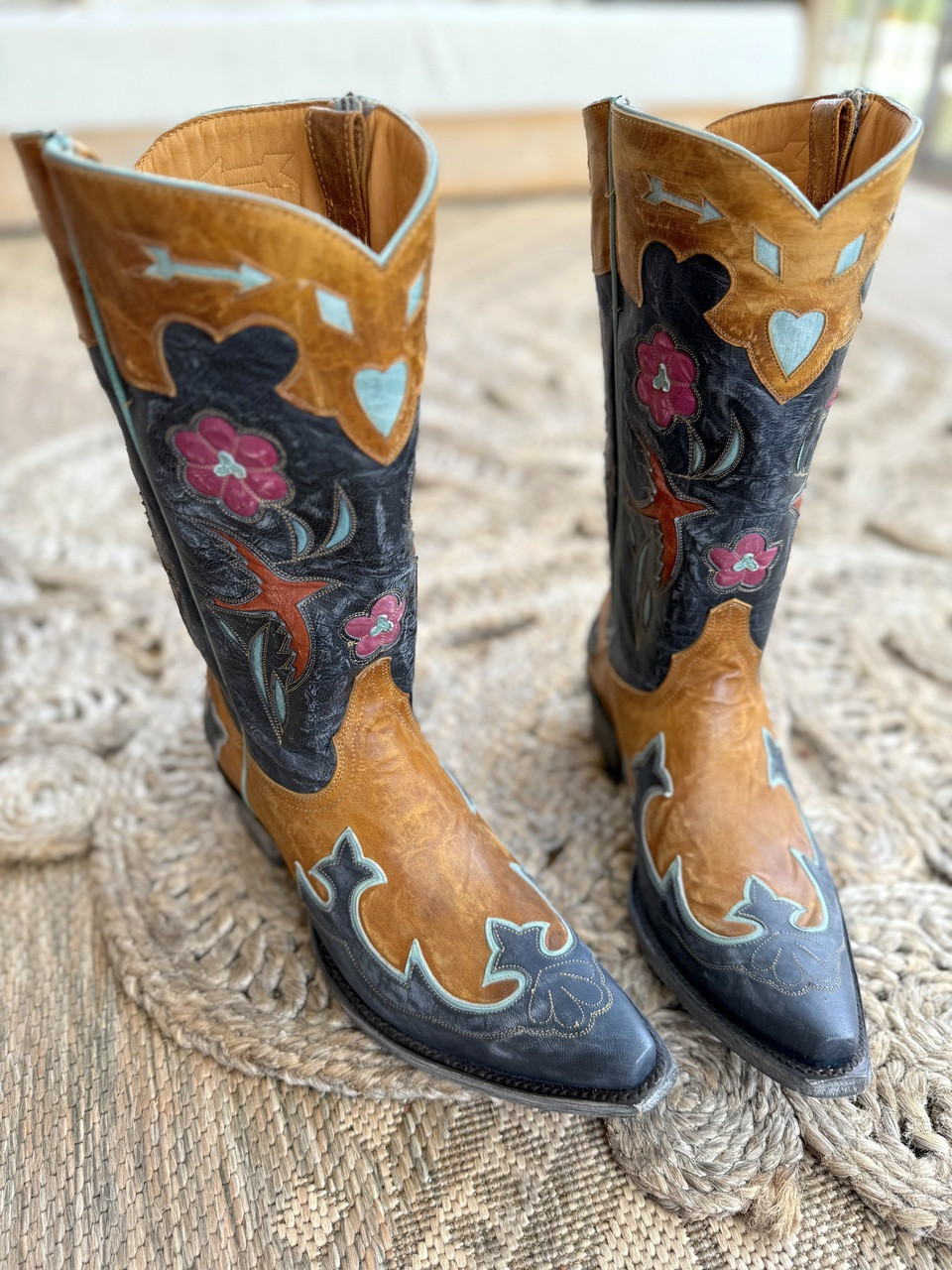 OLD GRINGO 刺繍 星スター 本革レザー 総柄 ウエスタンブーツ ピンク Old Gringo Golondrita Navy Buttercup Pink Turquoise Relaxed Fit