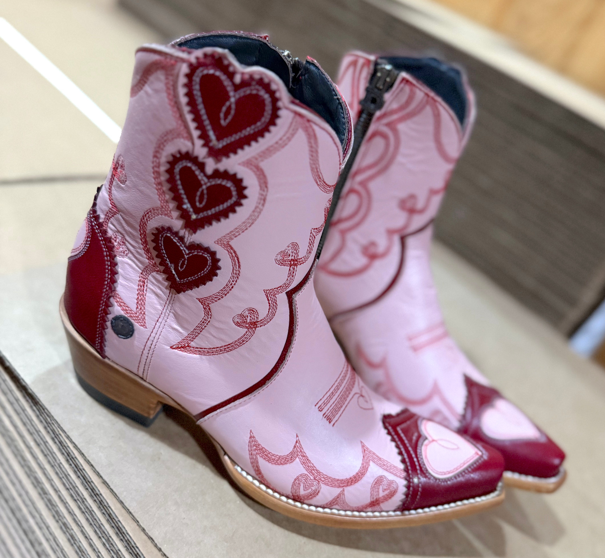 Double D by Old Gringo Rodeo Sweetheart Pink DDBL1060-3