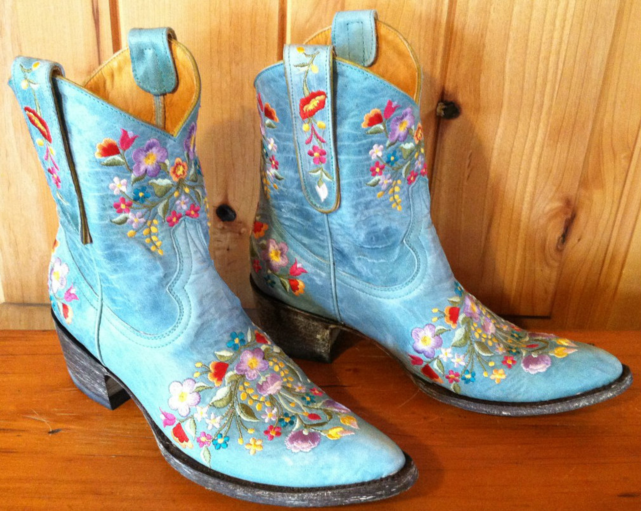 aqua cowgirl boots