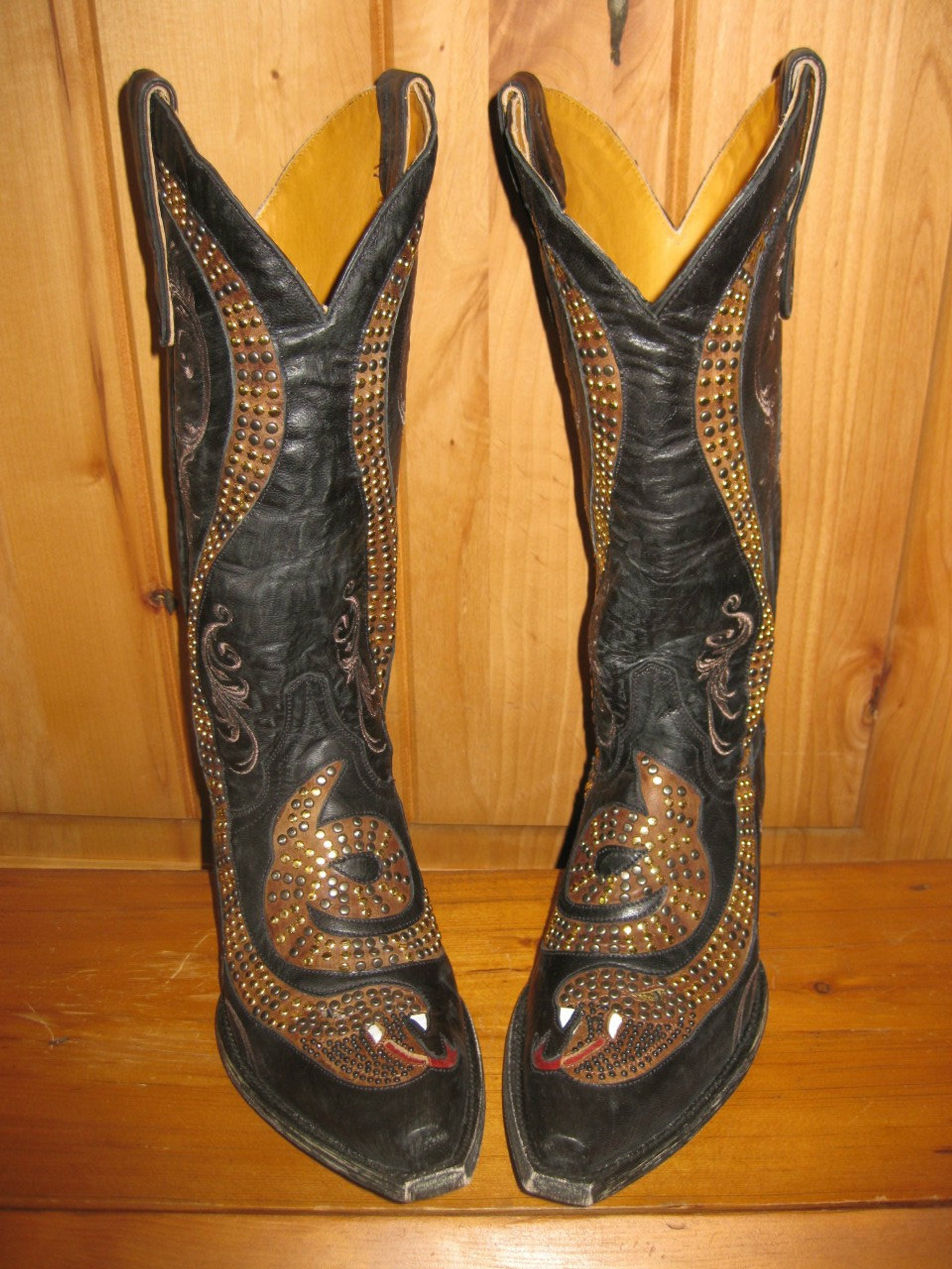 cowboy boots with snake heads