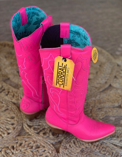 Corral Barbie Fuchsia Pink Tall Top Stitch and Inlay Boot Z5157 Toe