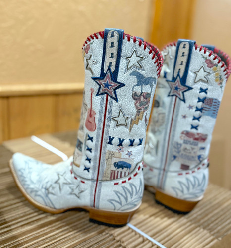 Double D by Old Gringo We The Worn Crackled Taupe Boots DDL1087-1 Heel