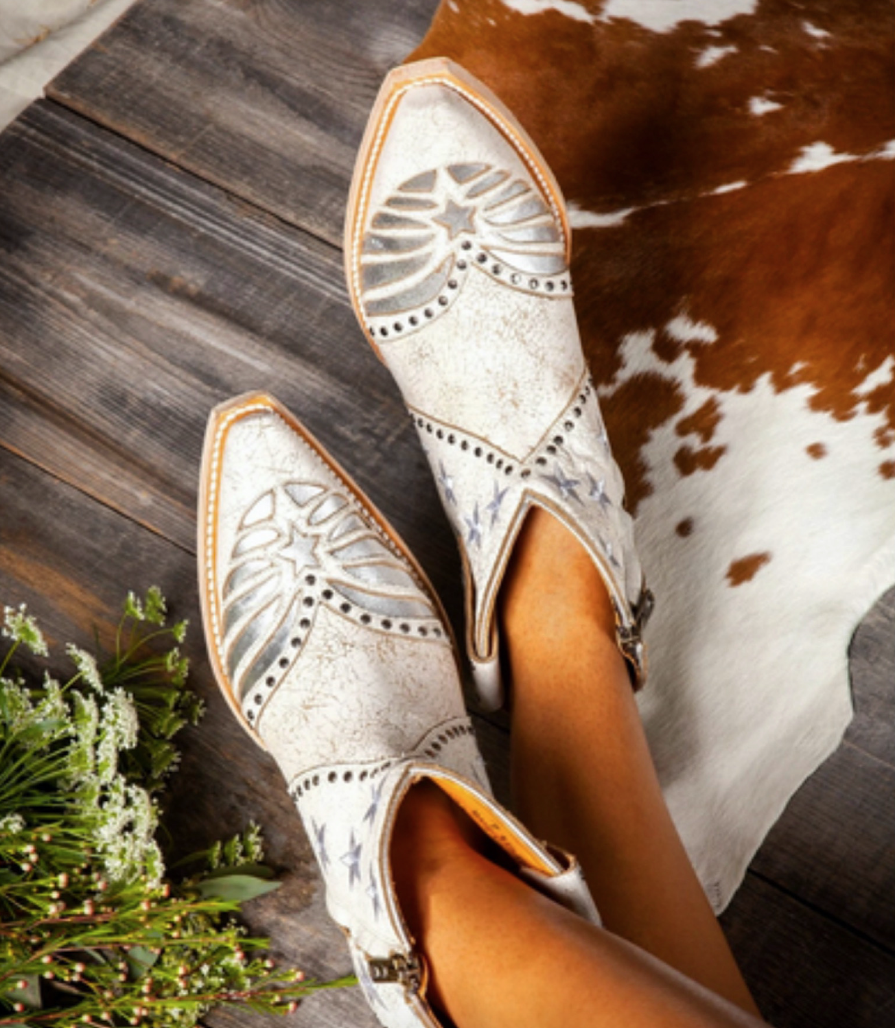 Old Gringo United Short Stud Crackled Taupe BL3337-1 Old Gringo United Short Stud Crackled Taupe BL3337-1