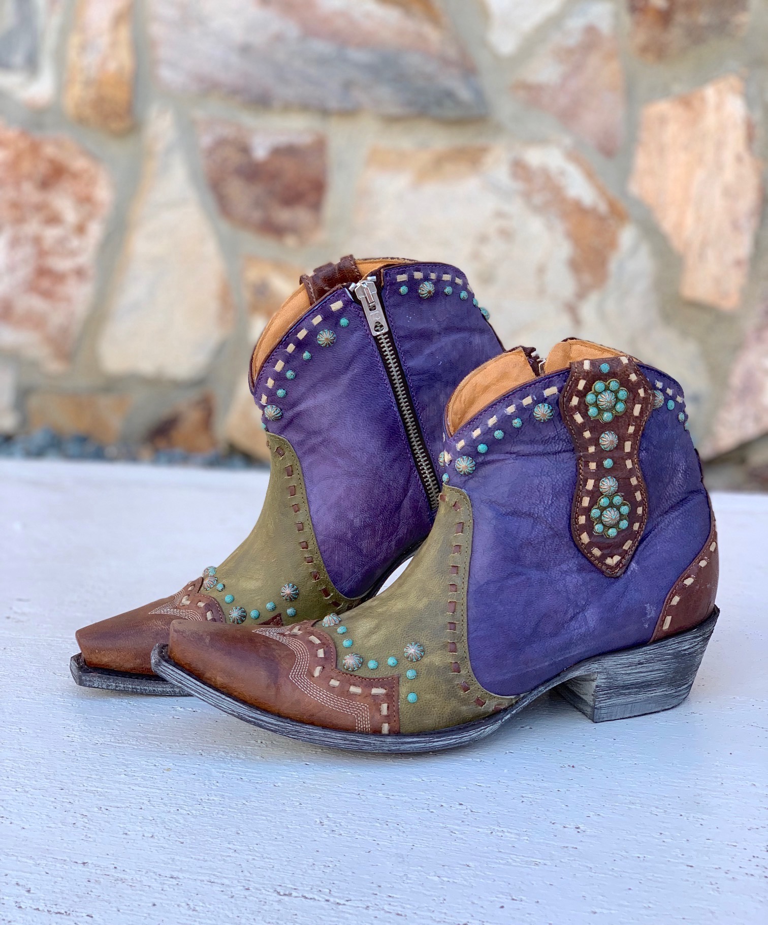 Old Gringo Cherrie Green Violet Brass BL3315-8