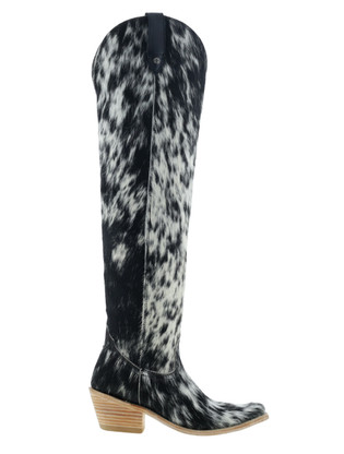 Liberty_Black_Larisa_Over_the_